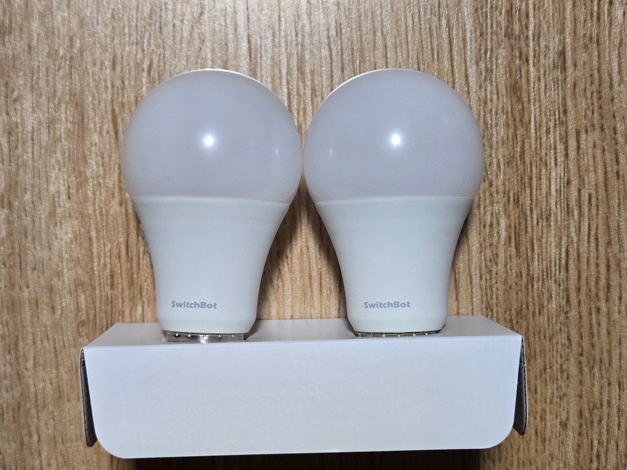 Switchbotスマート電球