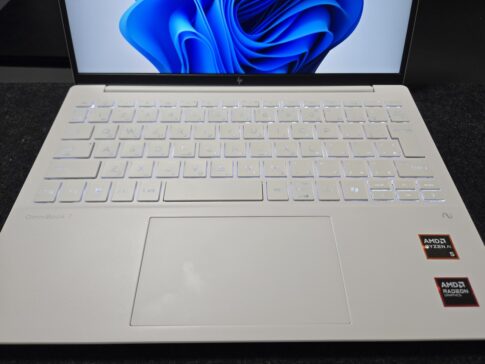 HP omnibook 7 Aero 13-bg